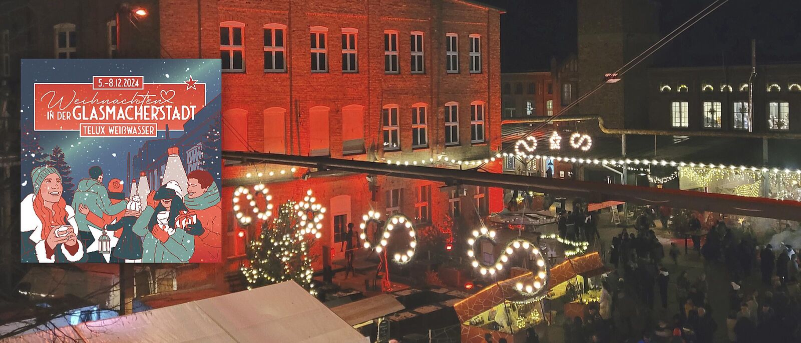 Blick von oben auf das Telux-Gelände (in Weißwasser) mit einem festlich geschmückten Weihnachtsmarkt.