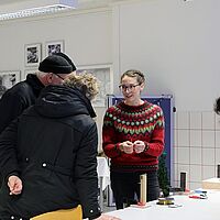 Impressionen vom Weihnachtsmarkt auf dem Telux-Gelände in Weißwasser mit seinem vielfältigen Angebot an Kunsthandwerk aus der Lausitz.