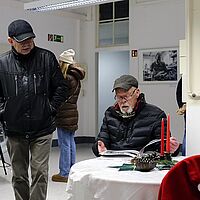 Impressionen vom Weihnachtsmarkt auf dem Telux-Gelände in Weißwasser mit seinem vielfältigen Angebot an Kunsthandwerk aus der Lausitz.